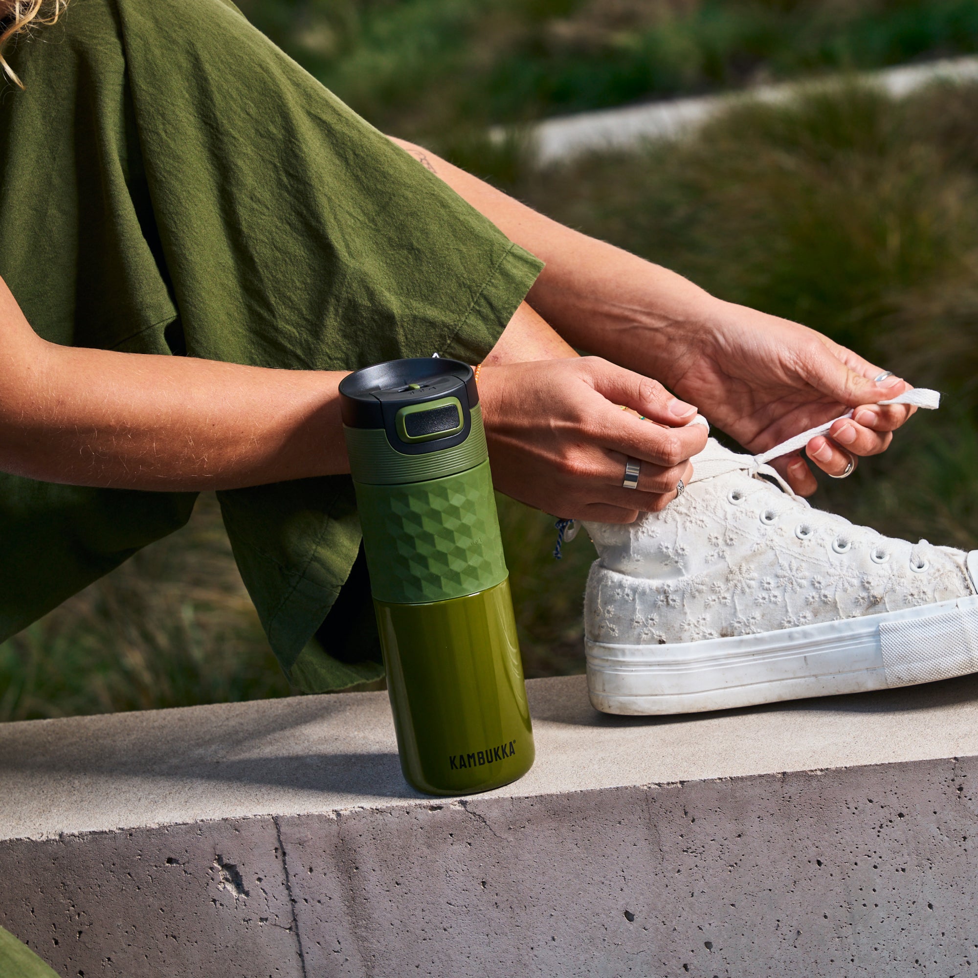 kambukka-etna-grip-500-ml-thermobecher-khaki-warrior image 6