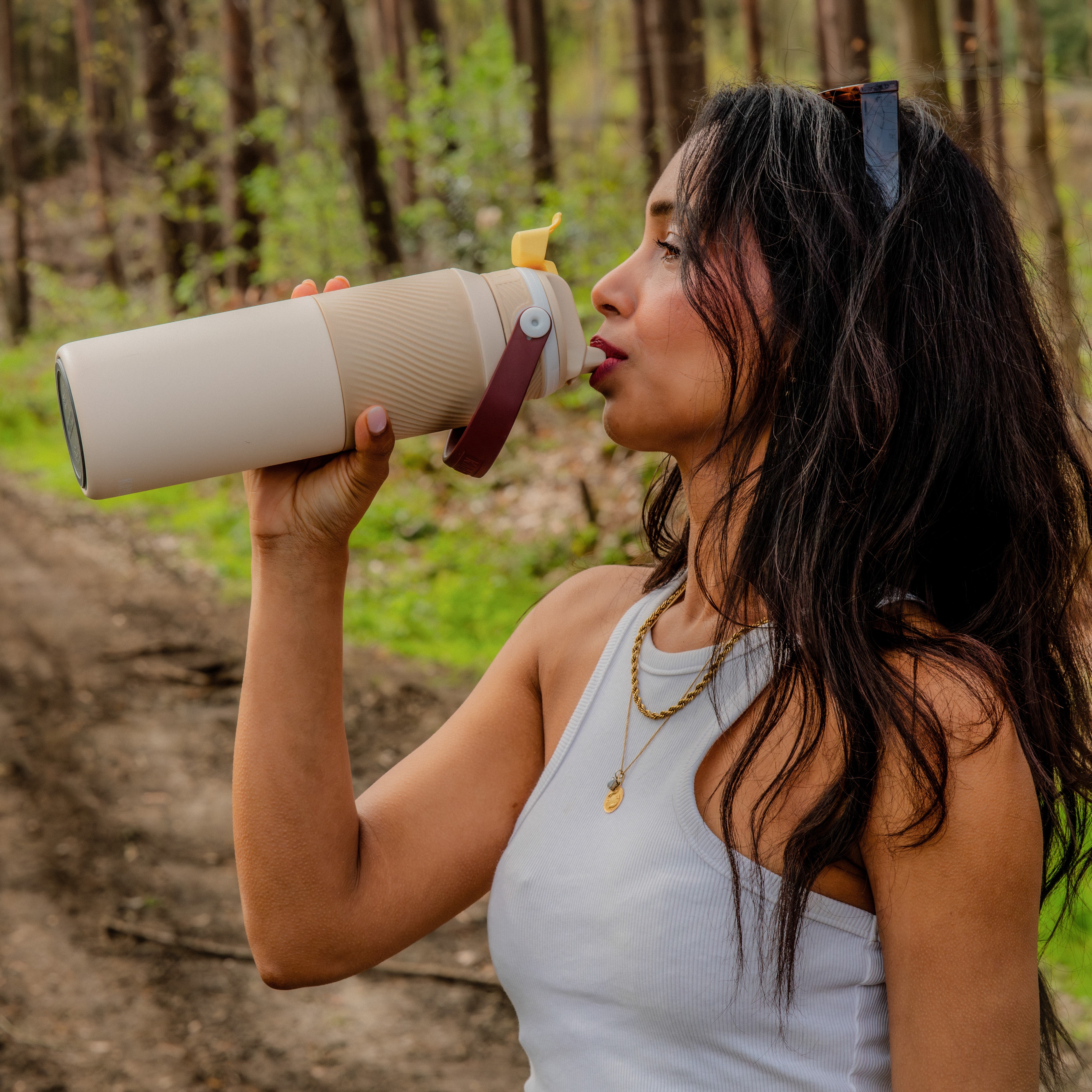 kambukka-dupla-insulated-1000-ml-thermos-trinkflasche-desert-sand image 2