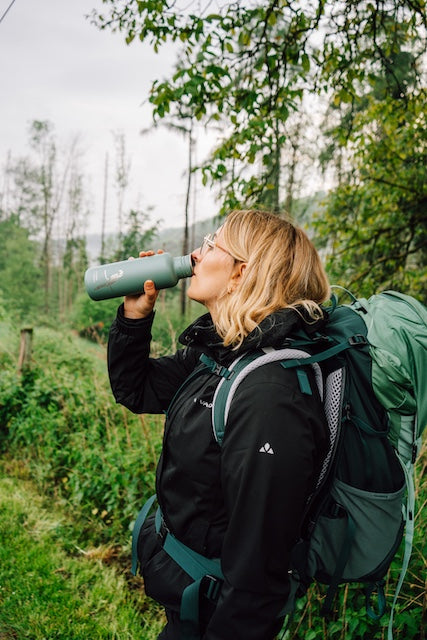 klean-kanteen-classic-wilderness-800ml-trinkflasche-mit-bambus-schraubverschluss image 8